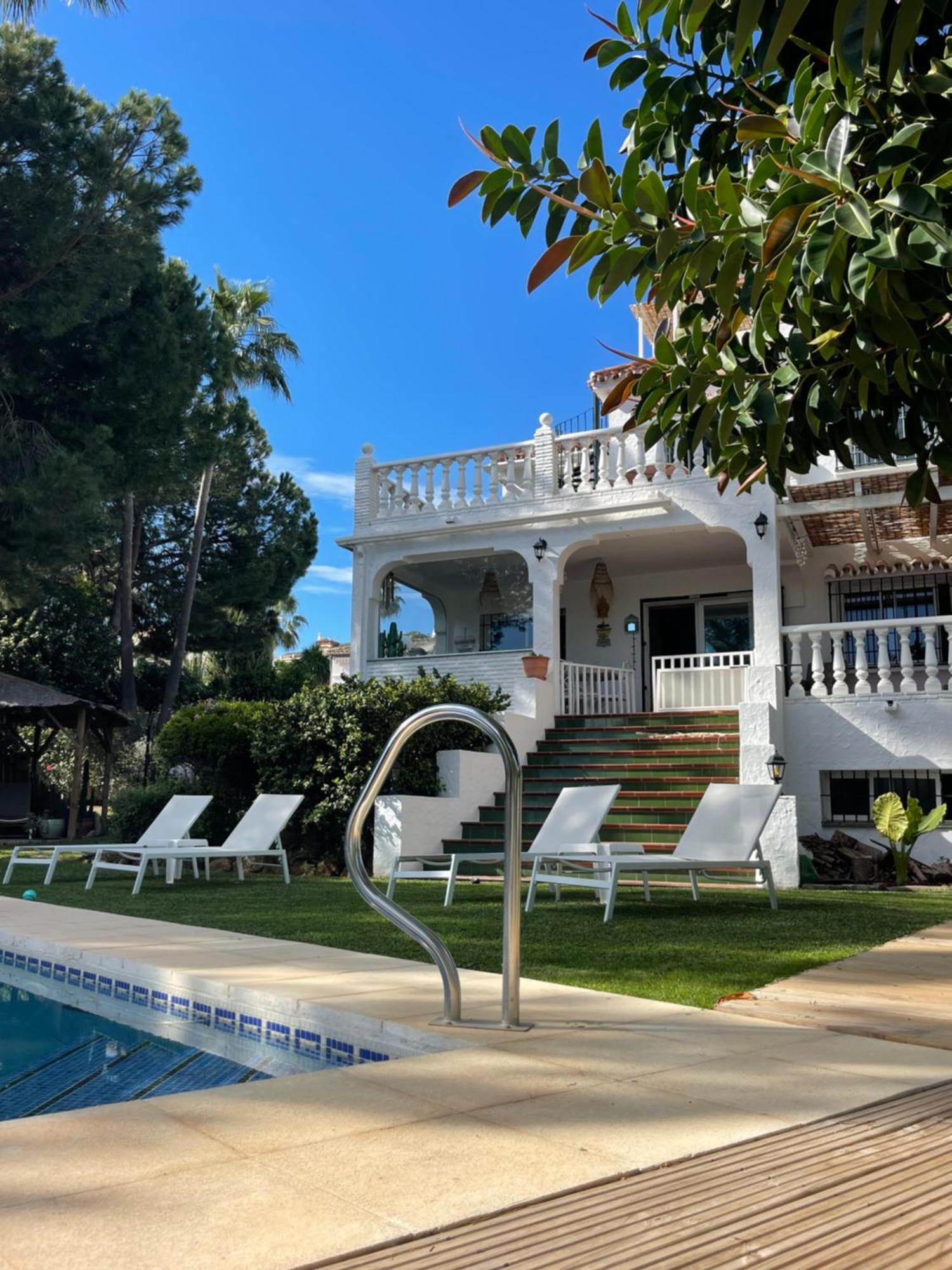 Bed and breakfast Casa Flora - Costa - Andalusië